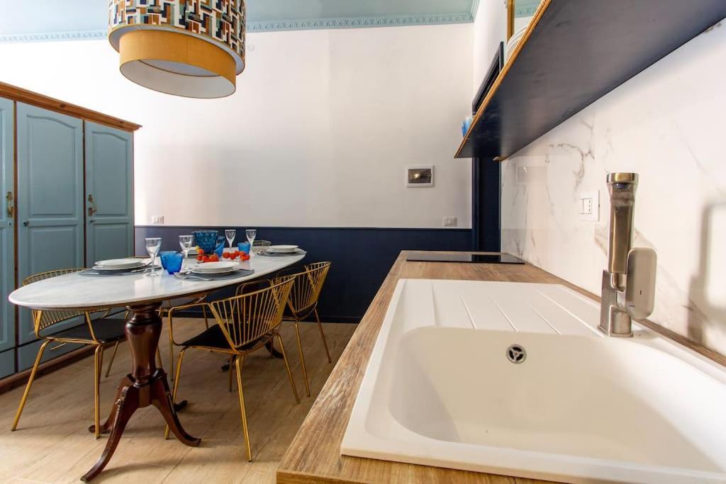 Rasella44, Blu Apartment Řím Exteriér fotografie